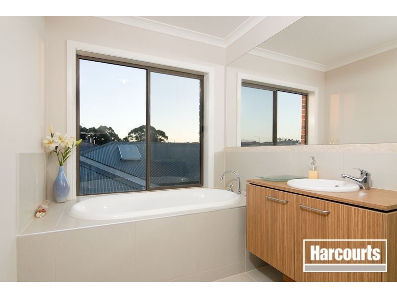 3 Rivette Way, Sandhurst VIC 3977