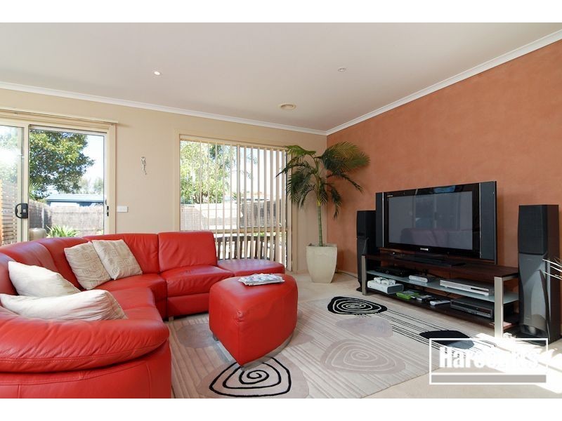 1/14 James Street, Seaford VIC 3198