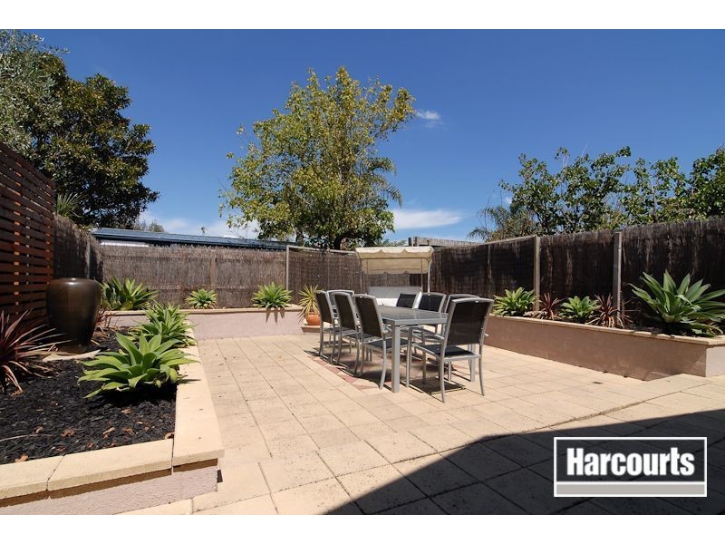 1/14 James Street, Seaford VIC 3198