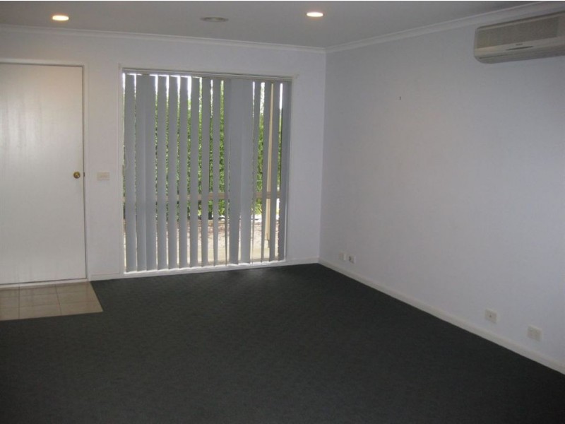 61 Herbert Road, Carrum Downs VIC 3201