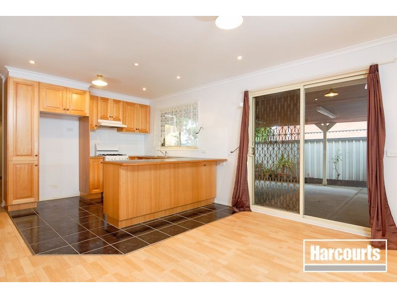 37 Hall Road, Carrum Downs VIC 3201