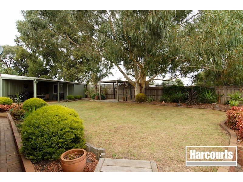 11 Orsett Court, Carrum Downs VIC 3201