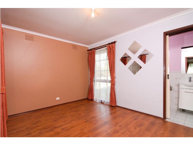 91 Lyrebird Drive, Carrum Downs VIC 3201