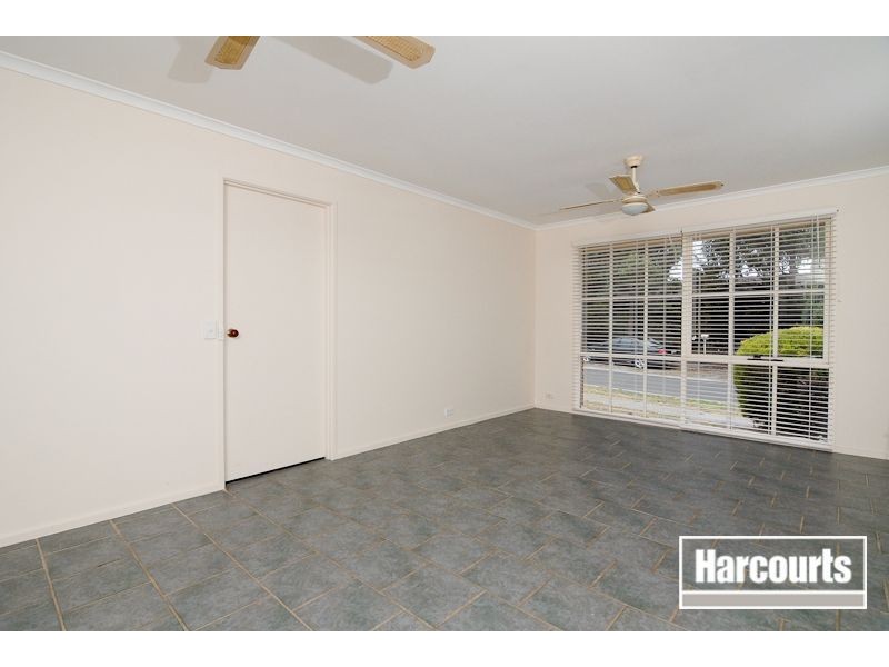 2 Belgrave Place, Carrum Downs VIC 3201