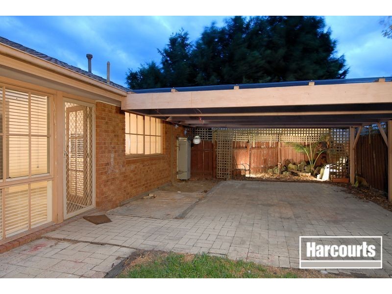2 Belgrave Place, Carrum Downs VIC 3201