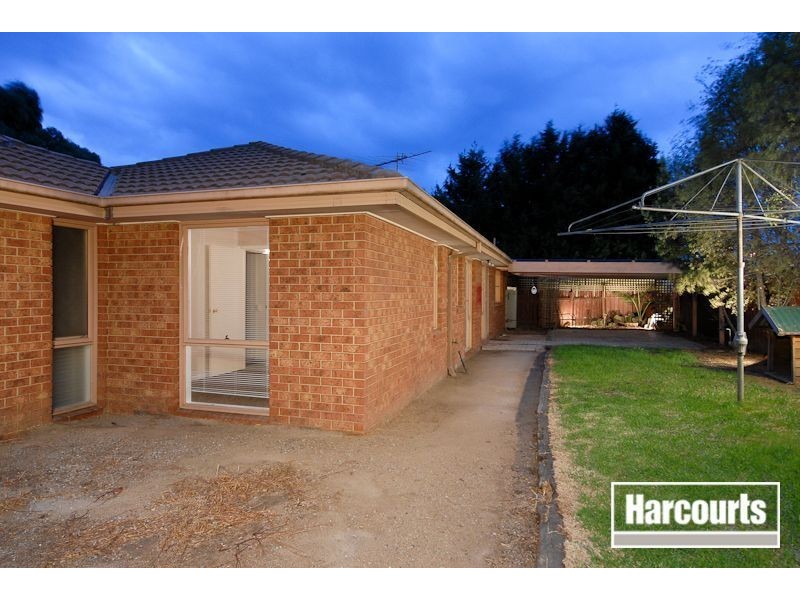 2 Belgrave Place, Carrum Downs VIC 3201