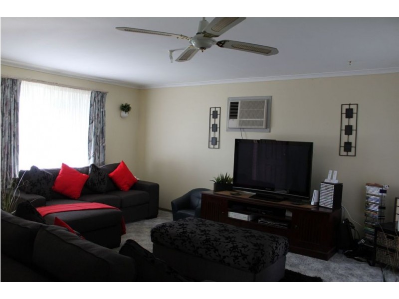 73 Jacana Drive, Carrum Downs VIC 3201