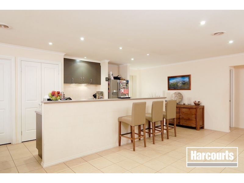 37 Balinga Drive, Skye VIC 3977