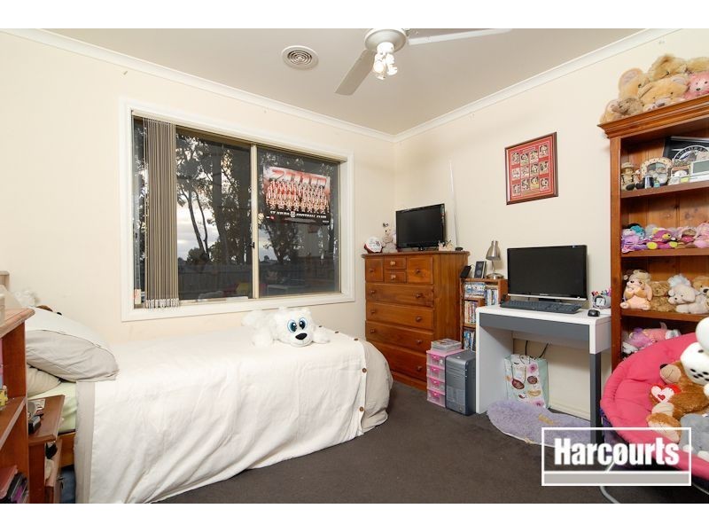 37 Balinga Drive, Skye VIC 3977