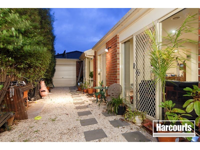 37 Balinga Drive, Skye VIC 3977