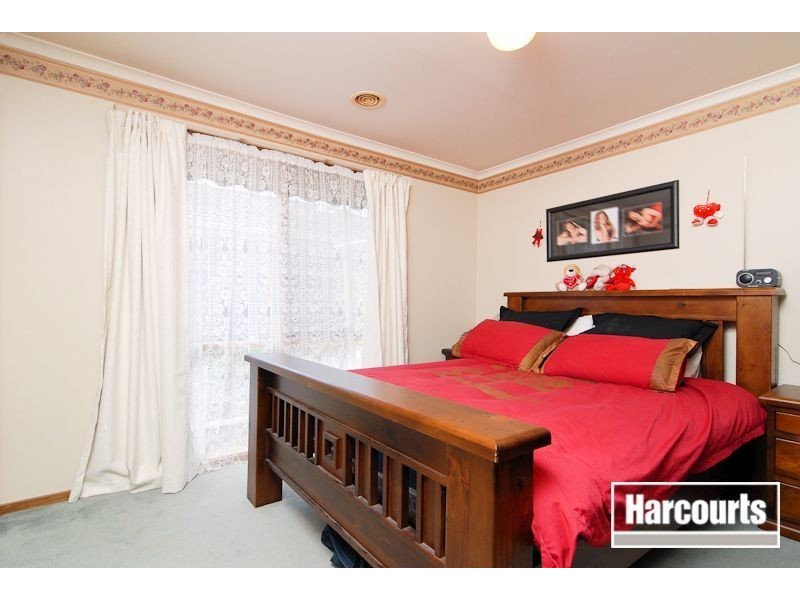 1/15 Quarrion Drive, Carrum Downs VIC 3201