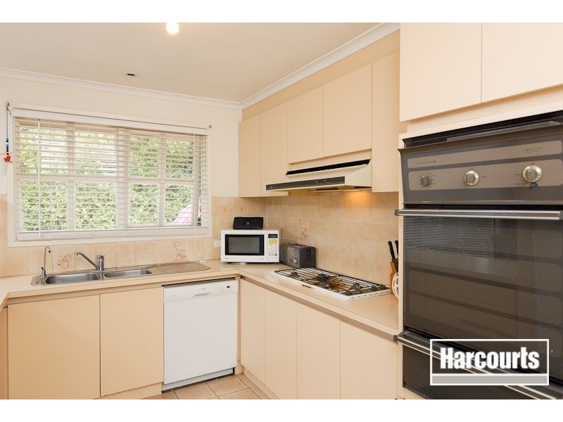 2 Dion Drive, Carrum Downs VIC 3201