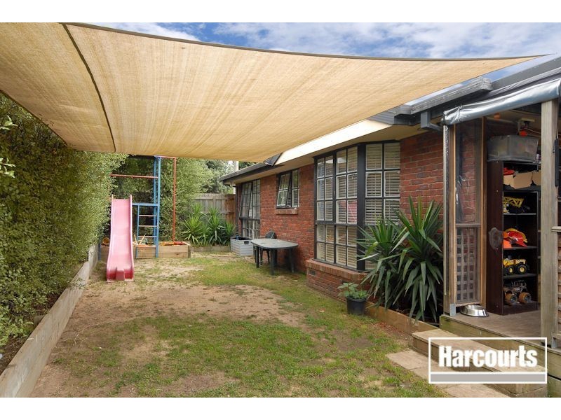 2 Dion Drive, Carrum Downs VIC 3201