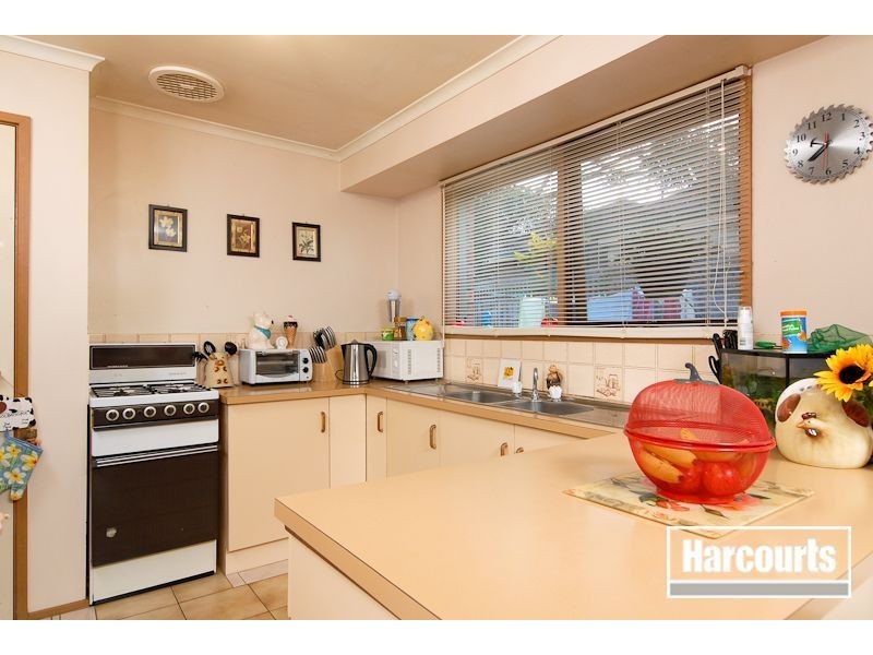 16 Lang Road, Langwarrin VIC 3910