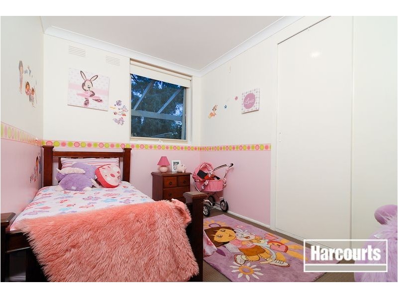 17 Lorraine Avenue, Langwarrin VIC 3910
