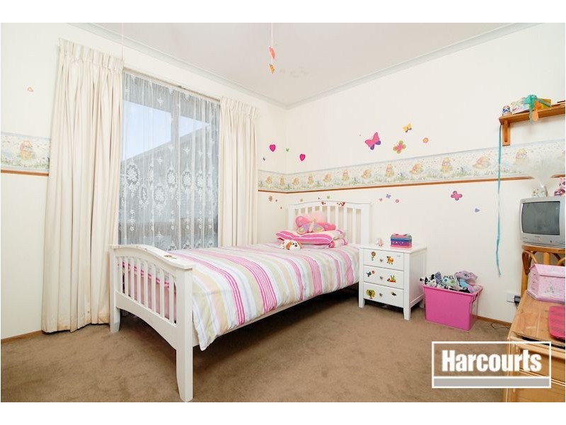 9 Laurel Crescent, Carrum Downs VIC 3201