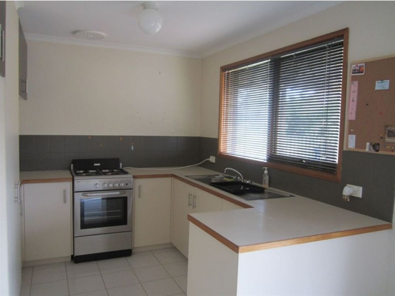 2/39 Broderick Road, Carrum Downs VIC 3201