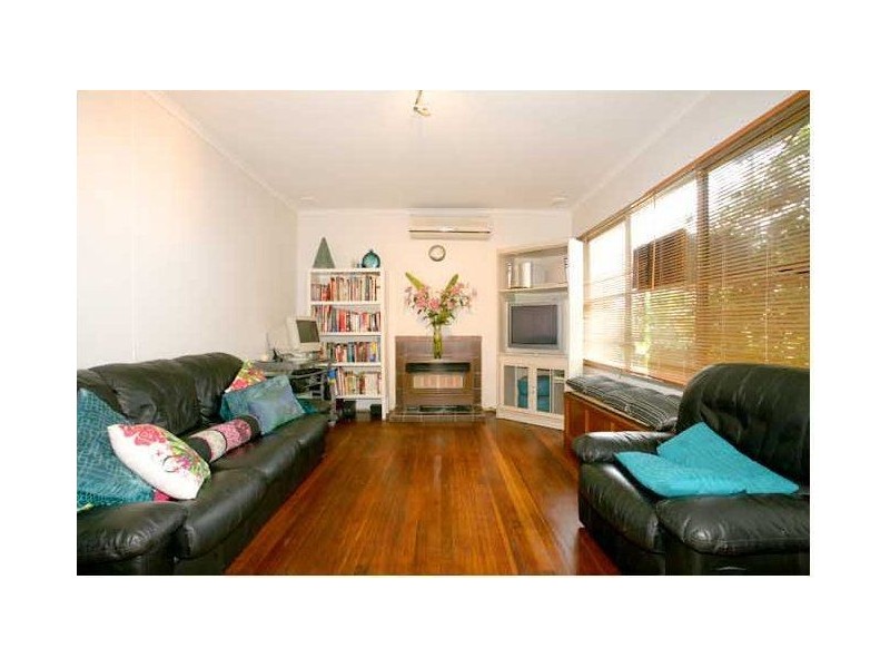 22 Forest Drive, Frankston North VIC 3200