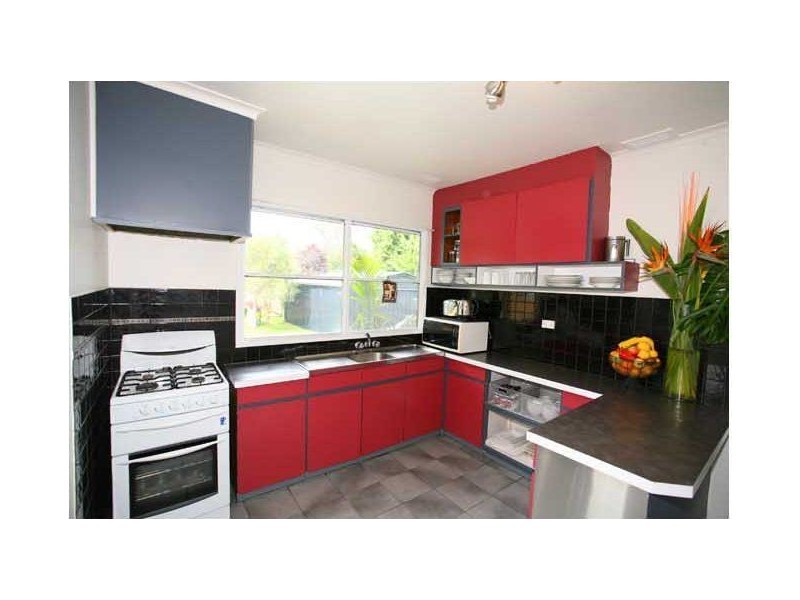 22 Forest Drive, Frankston North VIC 3200