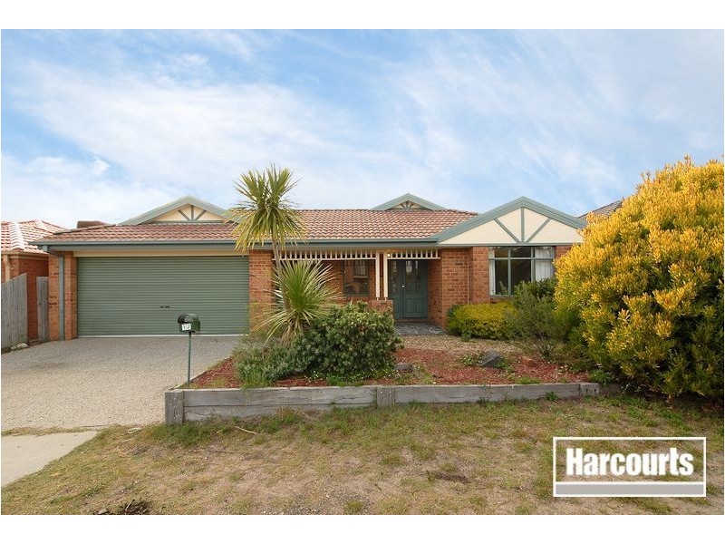 12 Stefans Court, Skye VIC 3977