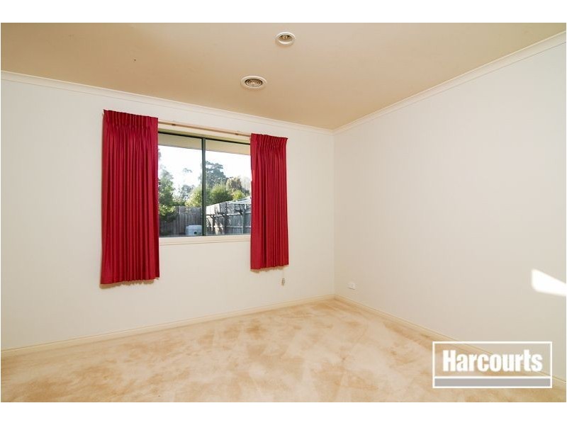 12 Stefans Court, Skye VIC 3977