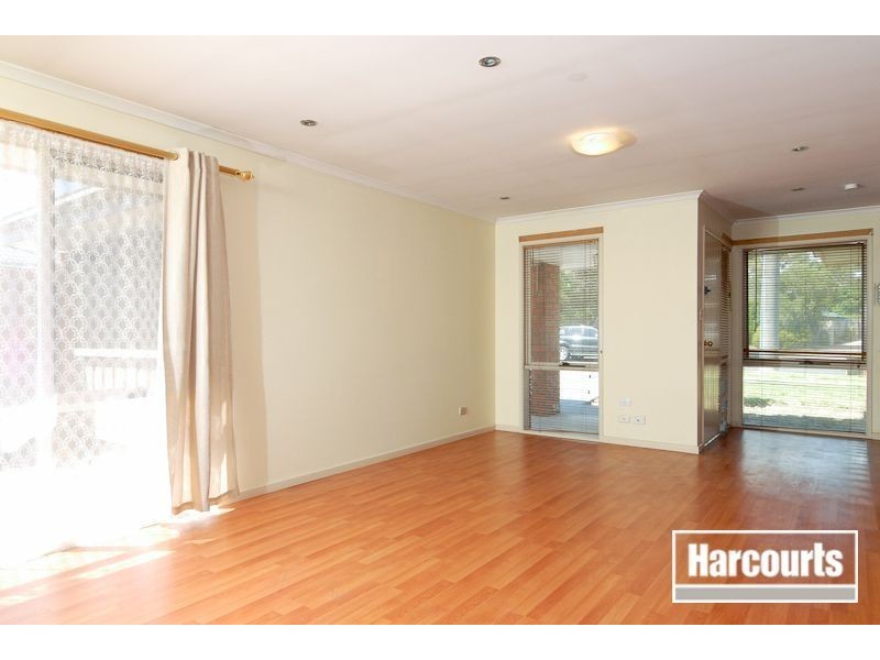 1/5 Sunbird Crescent, Carrum Downs VIC 3201