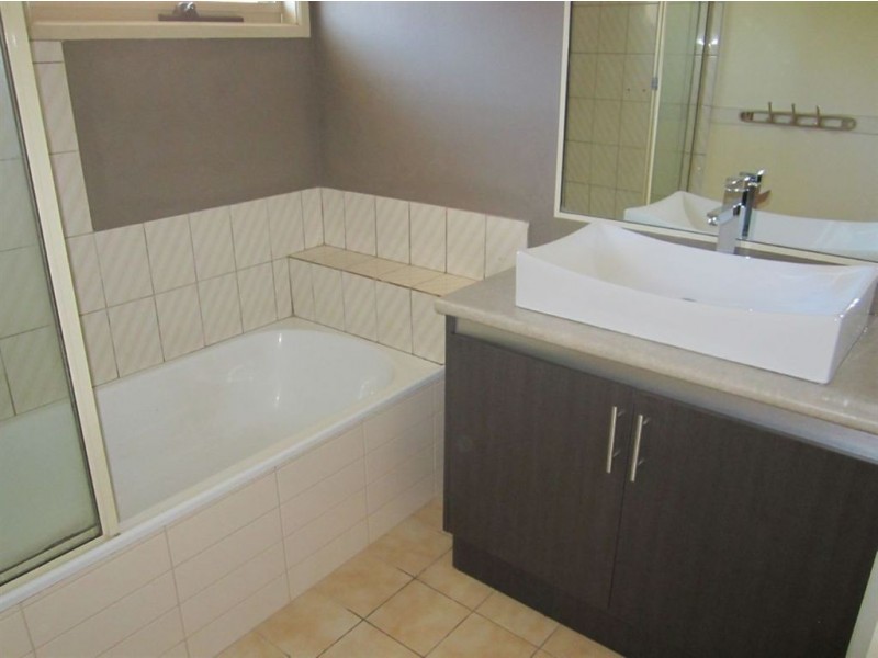 1/5 Sunbird Crescent, Carrum Downs VIC 3201