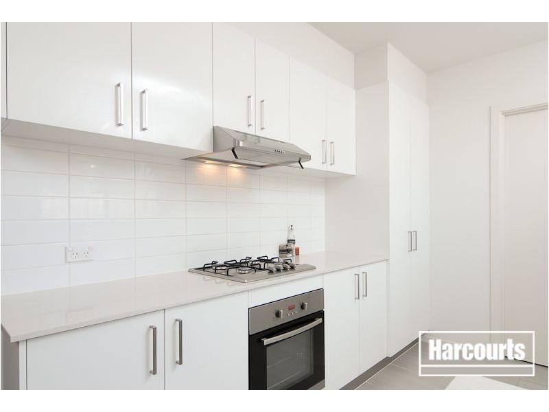 2/15 Bradford Drive, Carrum Downs VIC 3201