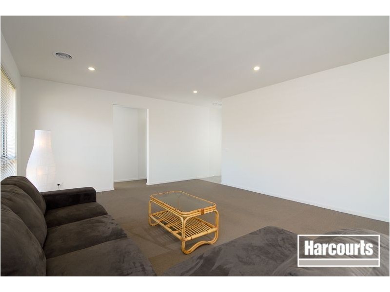 2/15 Bradford Drive, Carrum Downs VIC 3201