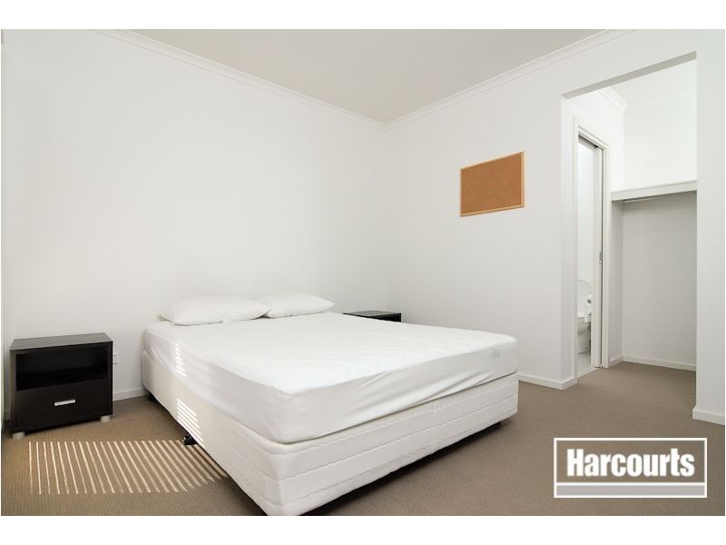 2/15 Bradford Drive, Carrum Downs VIC 3201