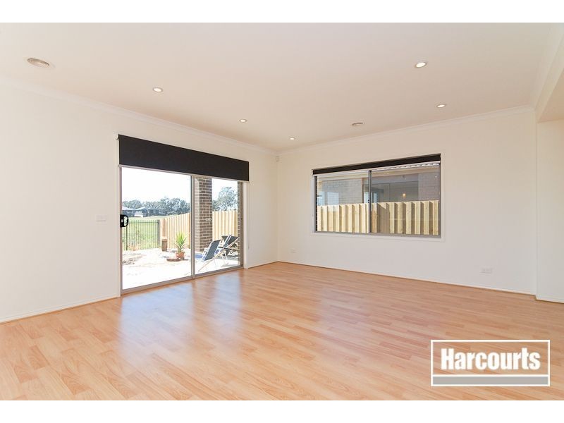 83 Sandarra Boulevard, Sandhurst VIC 3977