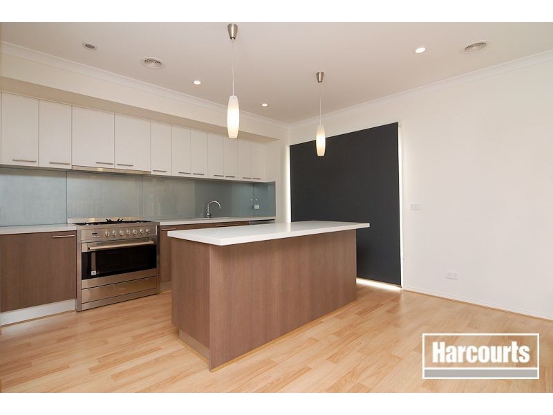 83 Sandarra Boulevard, Sandhurst VIC 3977