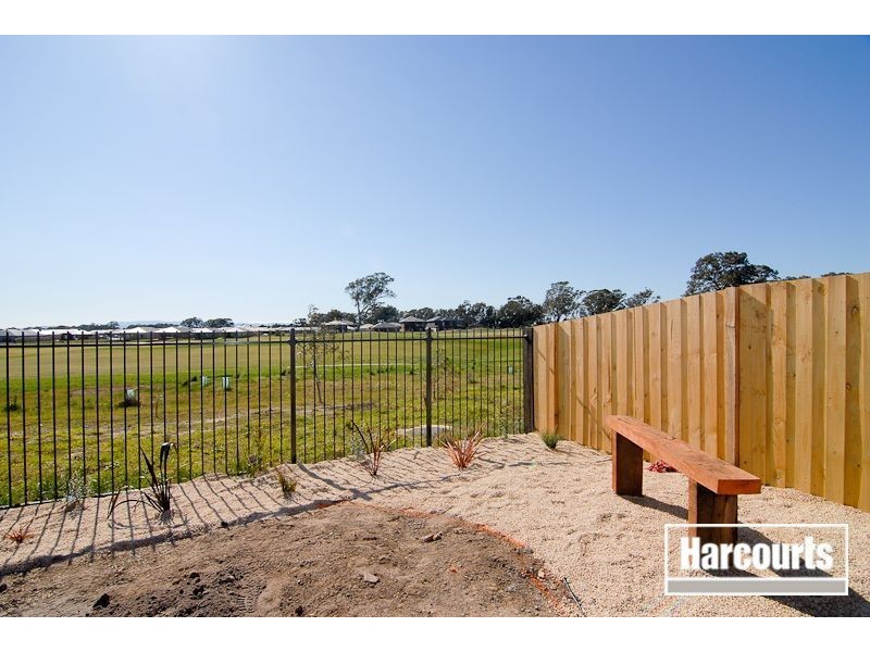 83 Sandarra Boulevard, Sandhurst VIC 3977