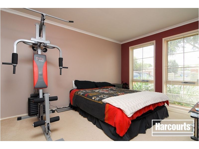 69 Greenwood Drive, Carrum Downs VIC 3201