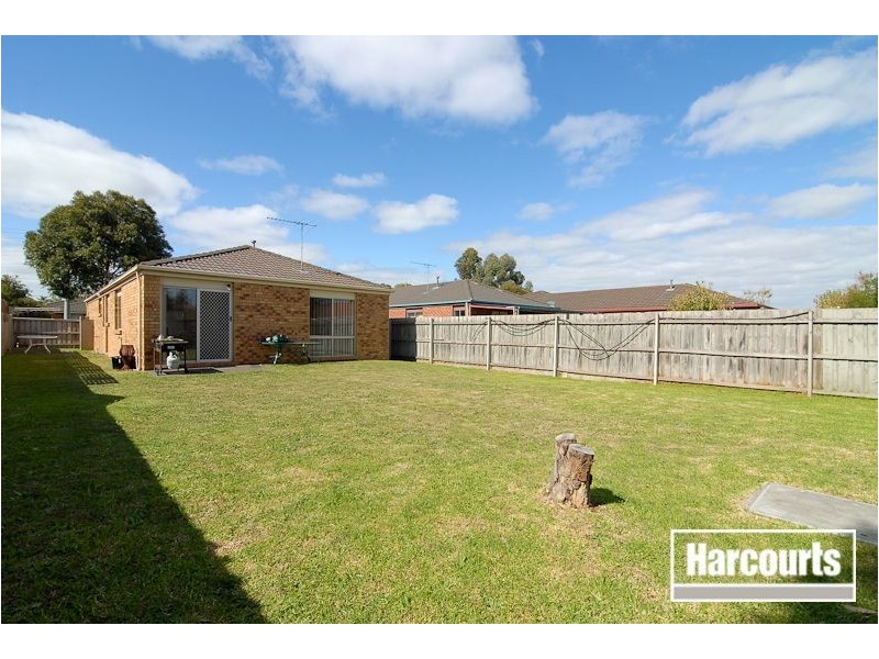 69 Greenwood Drive, Carrum Downs VIC 3201