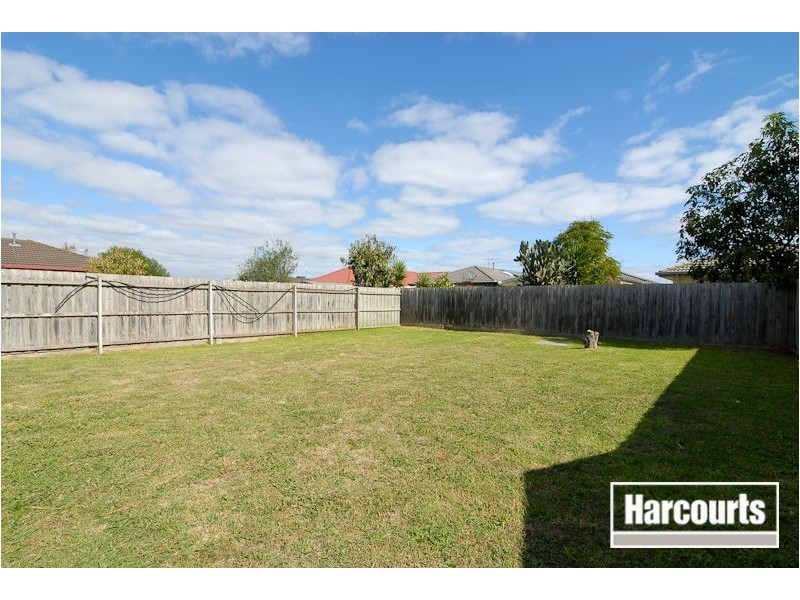 69 Greenwood Drive, Carrum Downs VIC 3201