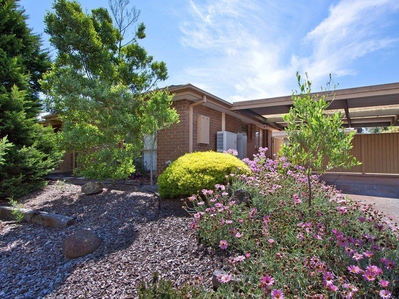 1 Carrington Cres, Carrum Downs VIC 3201