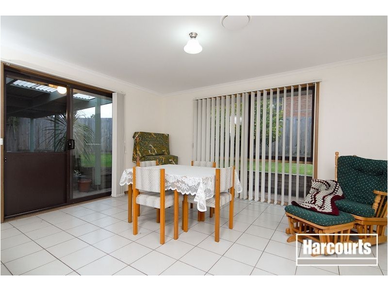 28 Carrington Crescent, Carrum Downs VIC 3201
