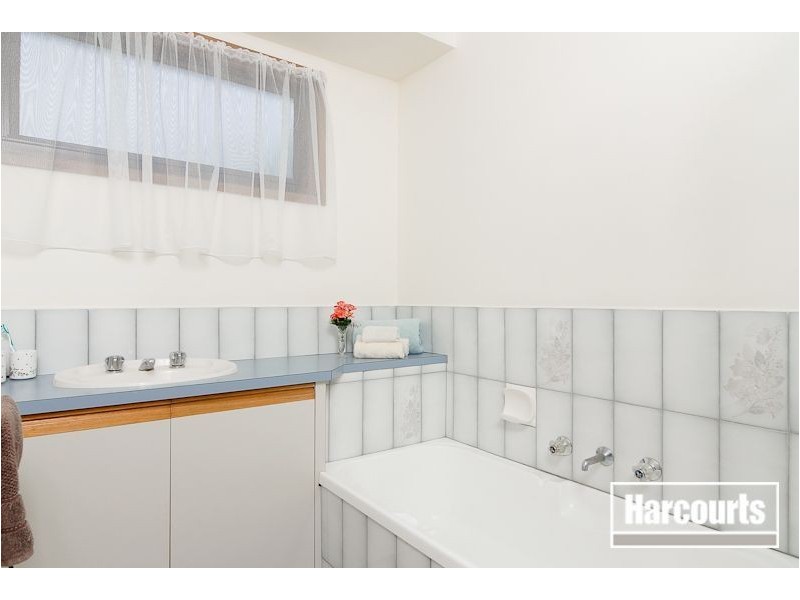 28 Carrington Crescent, Carrum Downs VIC 3201