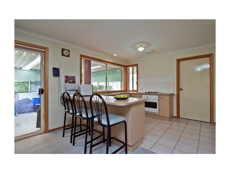 2 Maplewood Court, Carrum Downs VIC 3201