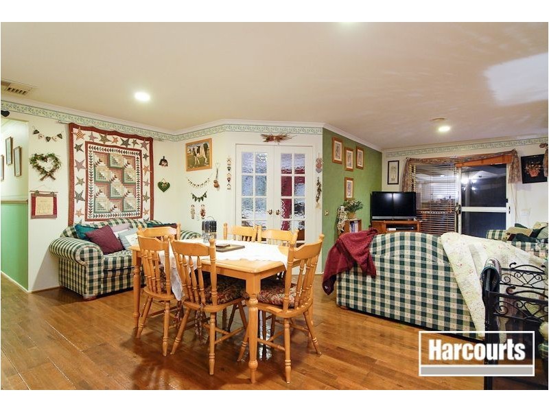 12 Streeton Court, Skye VIC 3977