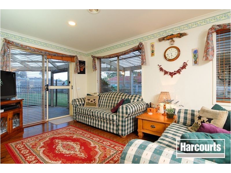 12 Streeton Court, Skye VIC 3977