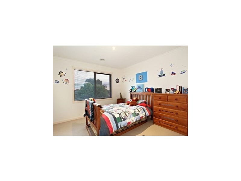 3 Stefans Court, Skye VIC 3977