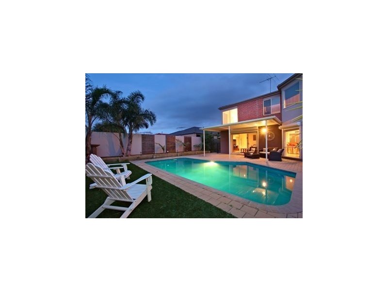3 Stefans Court, Skye VIC 3977