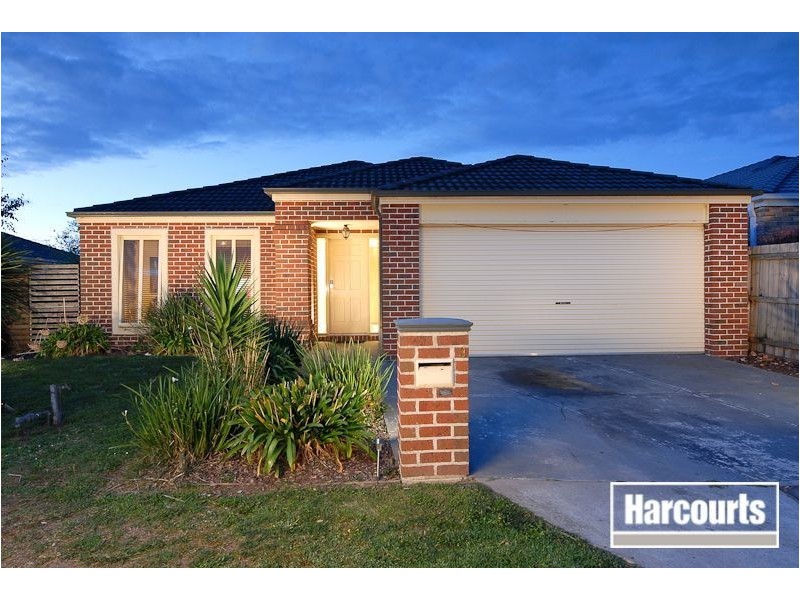 3 Bouverie Place, Skye VIC 3977
