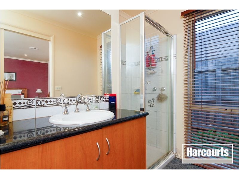 3 Bouverie Place, Skye VIC 3977