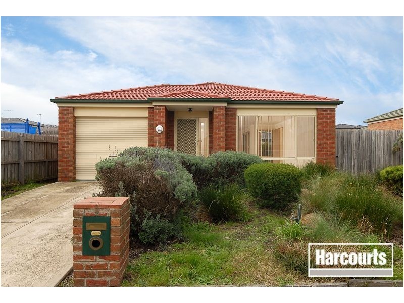 2 Sunrise Court, Carrum Downs VIC 3201