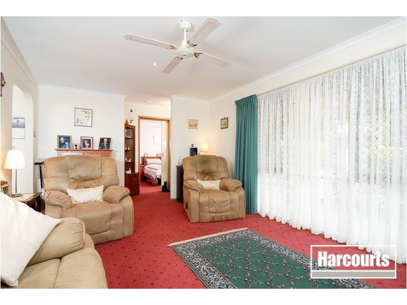 7 Herrington Ave, Carrum Downs VIC 3201