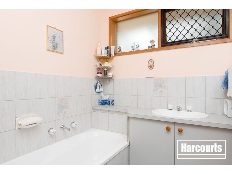 7 Herrington Ave, Carrum Downs VIC 3201