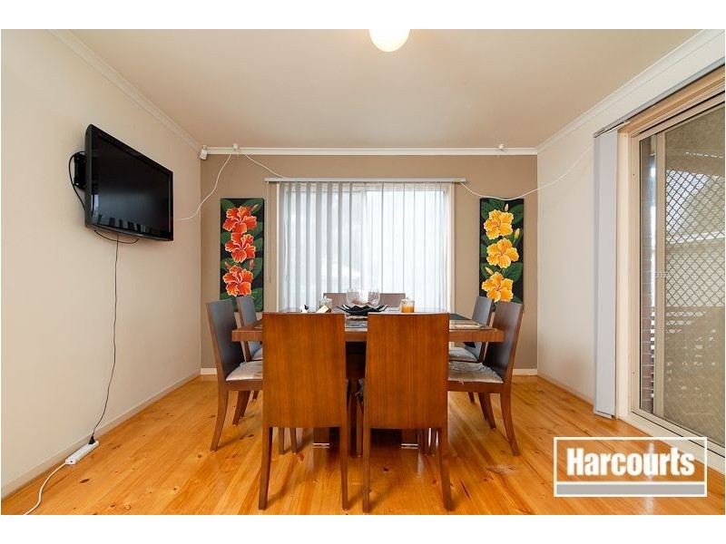 8 Prasino Court, Carrum Downs VIC 3201